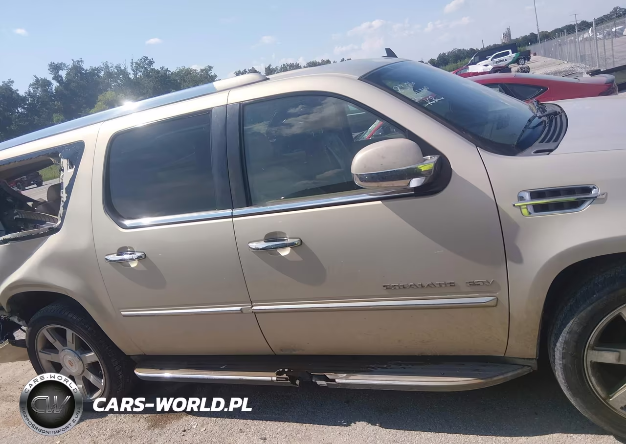 2011 Cadillac Escalade Esv Luxury VIN:1GYS3HEF3BR141360 - 13