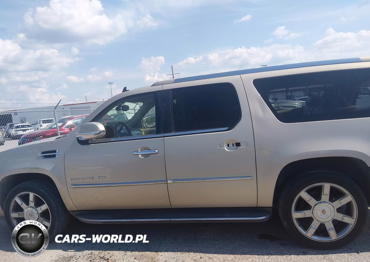 2011 Cadillac Escalade Esv Luxury VIN:1GYS3HEF3BR141360 - 14
