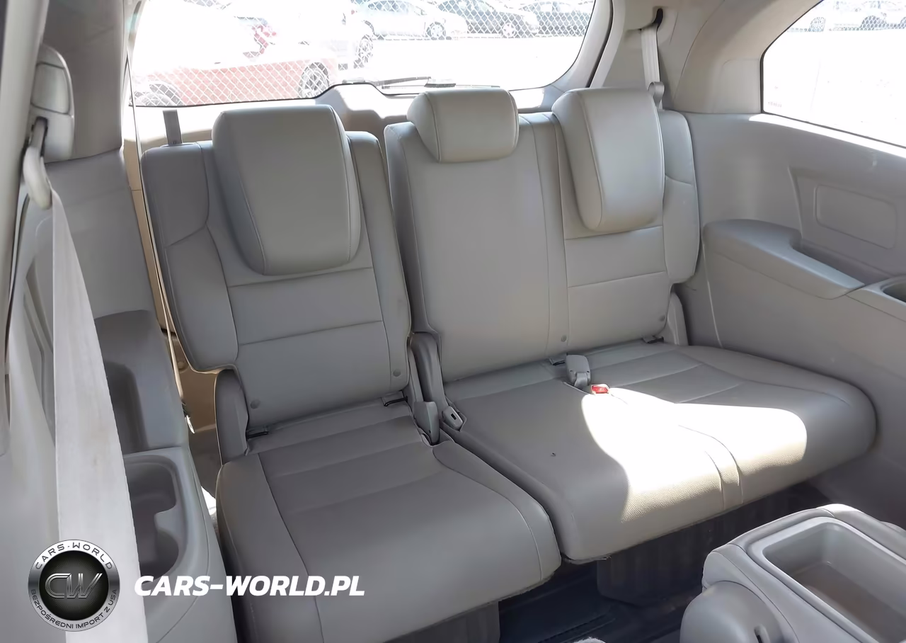 2015 Honda Odyssey Ex-L VIN:5FNRL5H67FB068357 - 17