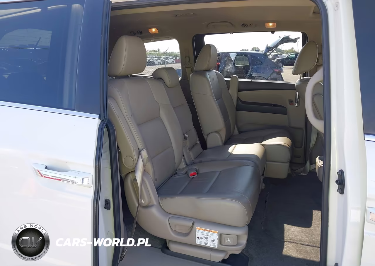 2015 Honda Odyssey Ex-L VIN:5FNRL5H67FB068357 - 8