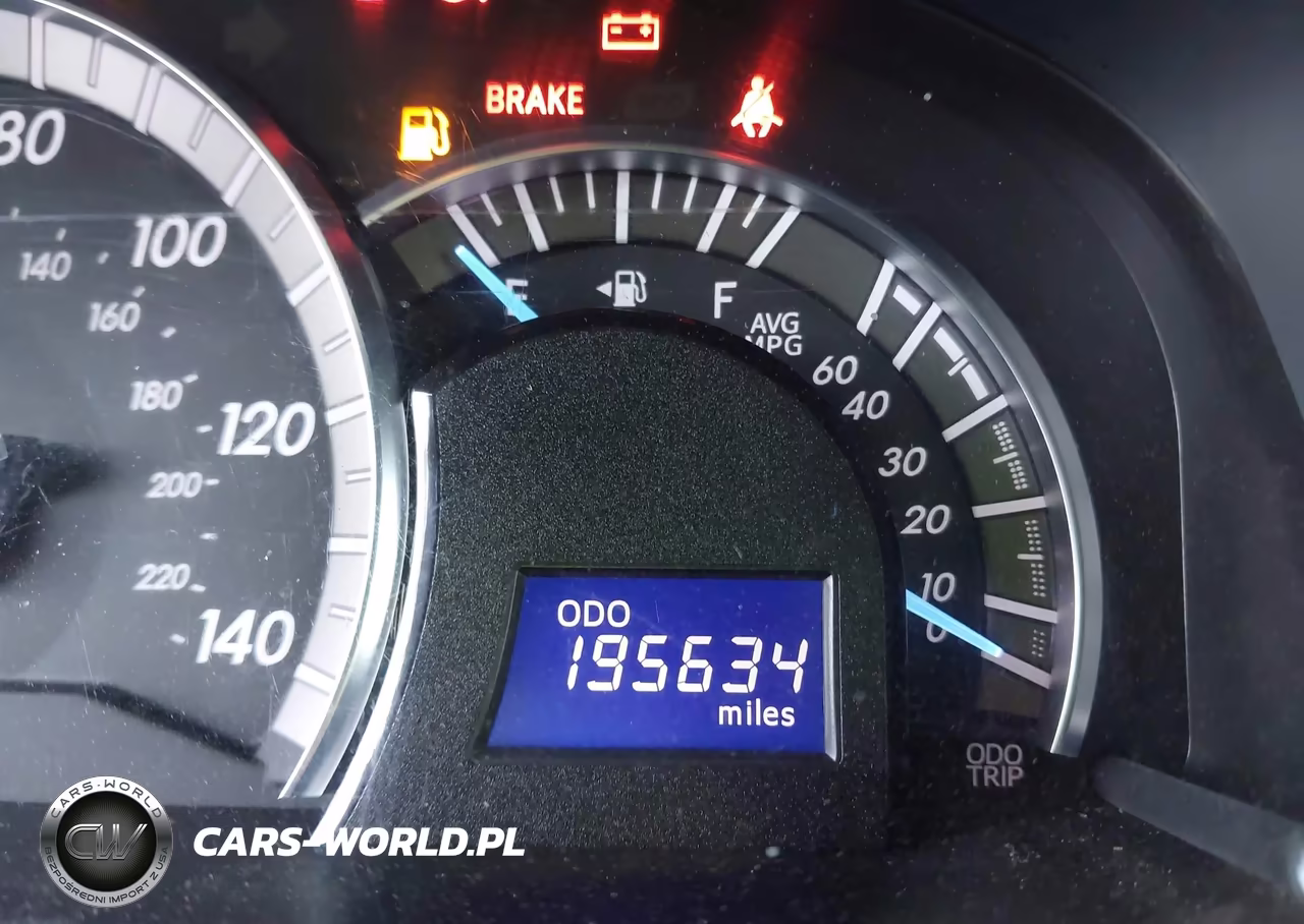 2014 Toyota Camry Se VIN:4T1BF1FK6EU824442 - 16