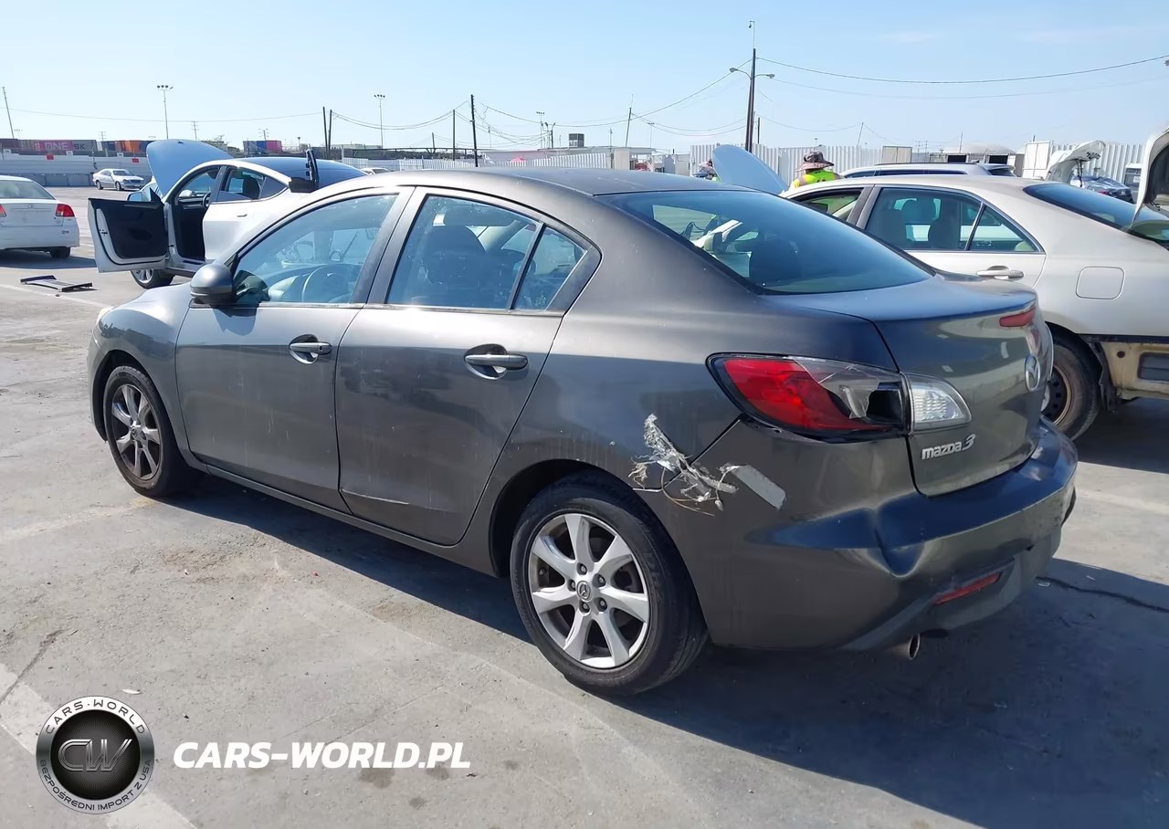 2011 Mazda Mazda3 I Touring VIN:JM1BL1VF7B1359880 - 3