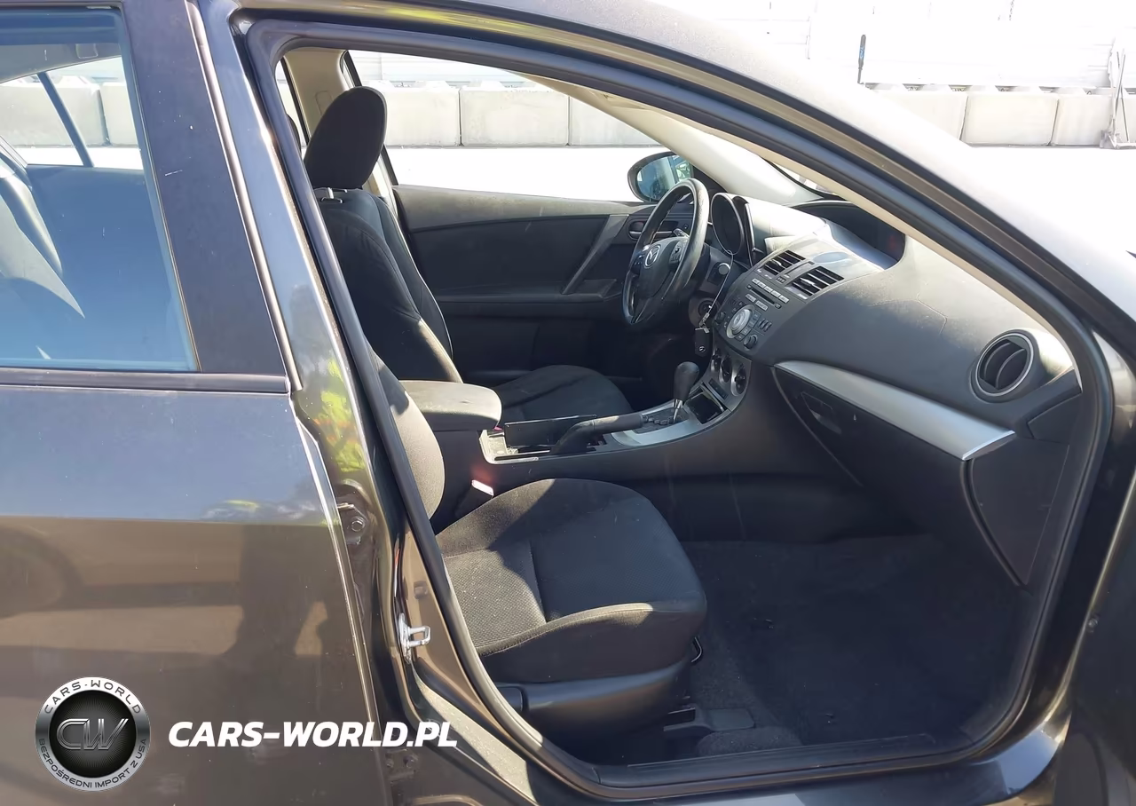 2011 Mazda Mazda3 I Touring VIN:JM1BL1VF7B1359880 - 5