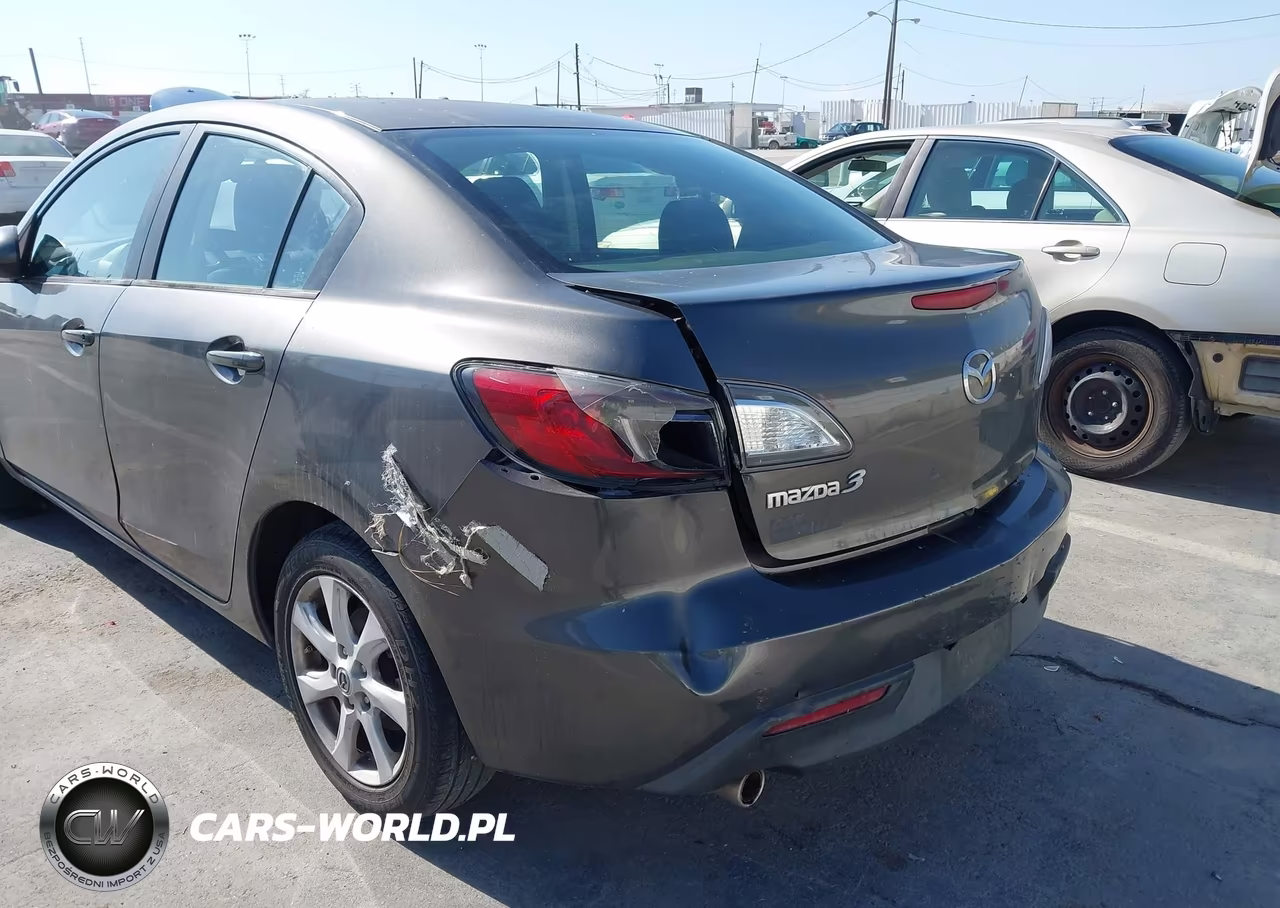 2011 Mazda Mazda3 I Touring VIN:JM1BL1VF7B1359880 - 6