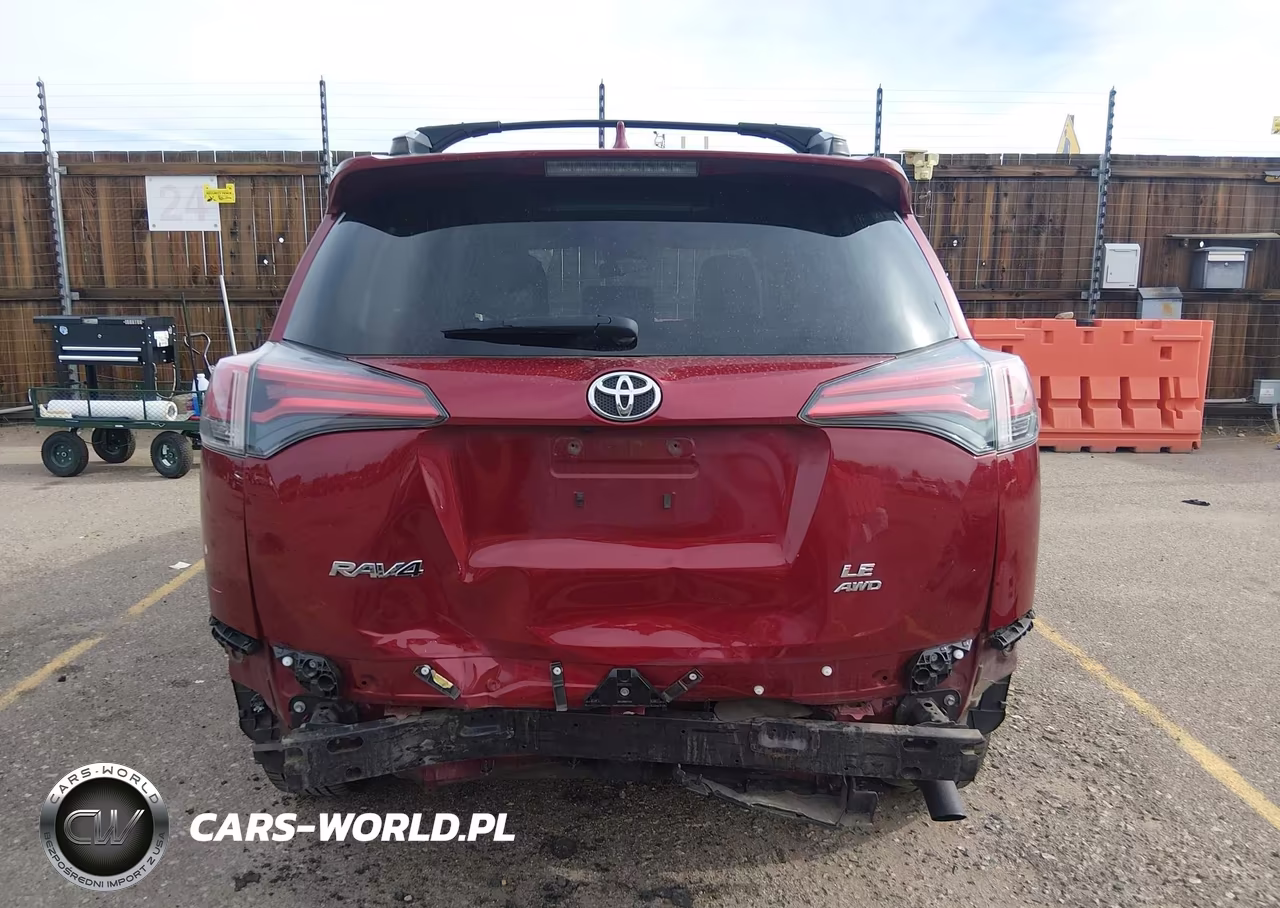 2018 Toyota Rav4 Le VIN:JTMBFREV9JD223518 - 17