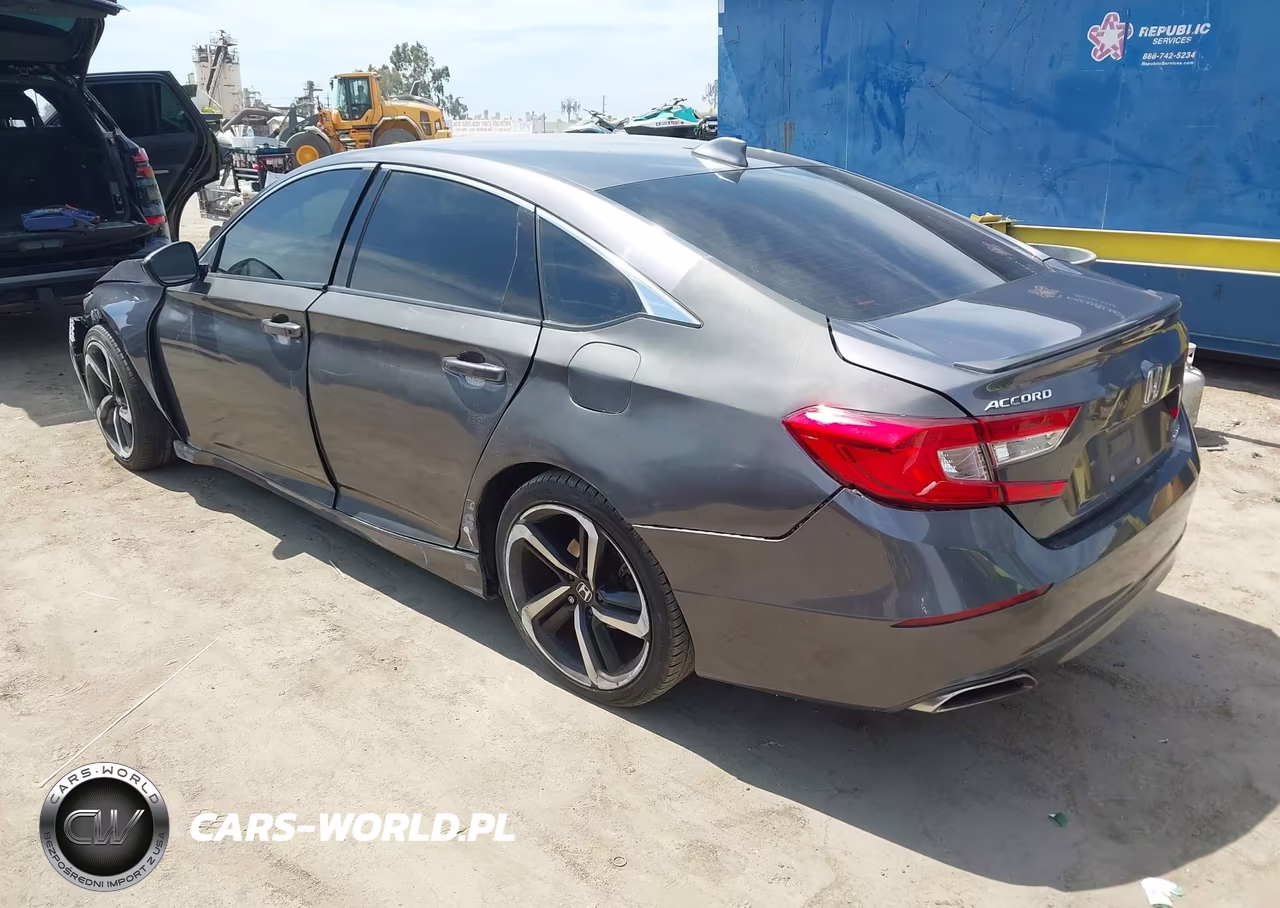 2018 Honda Accord Sport VIN:1HGCV1F37JA004761 - 3
