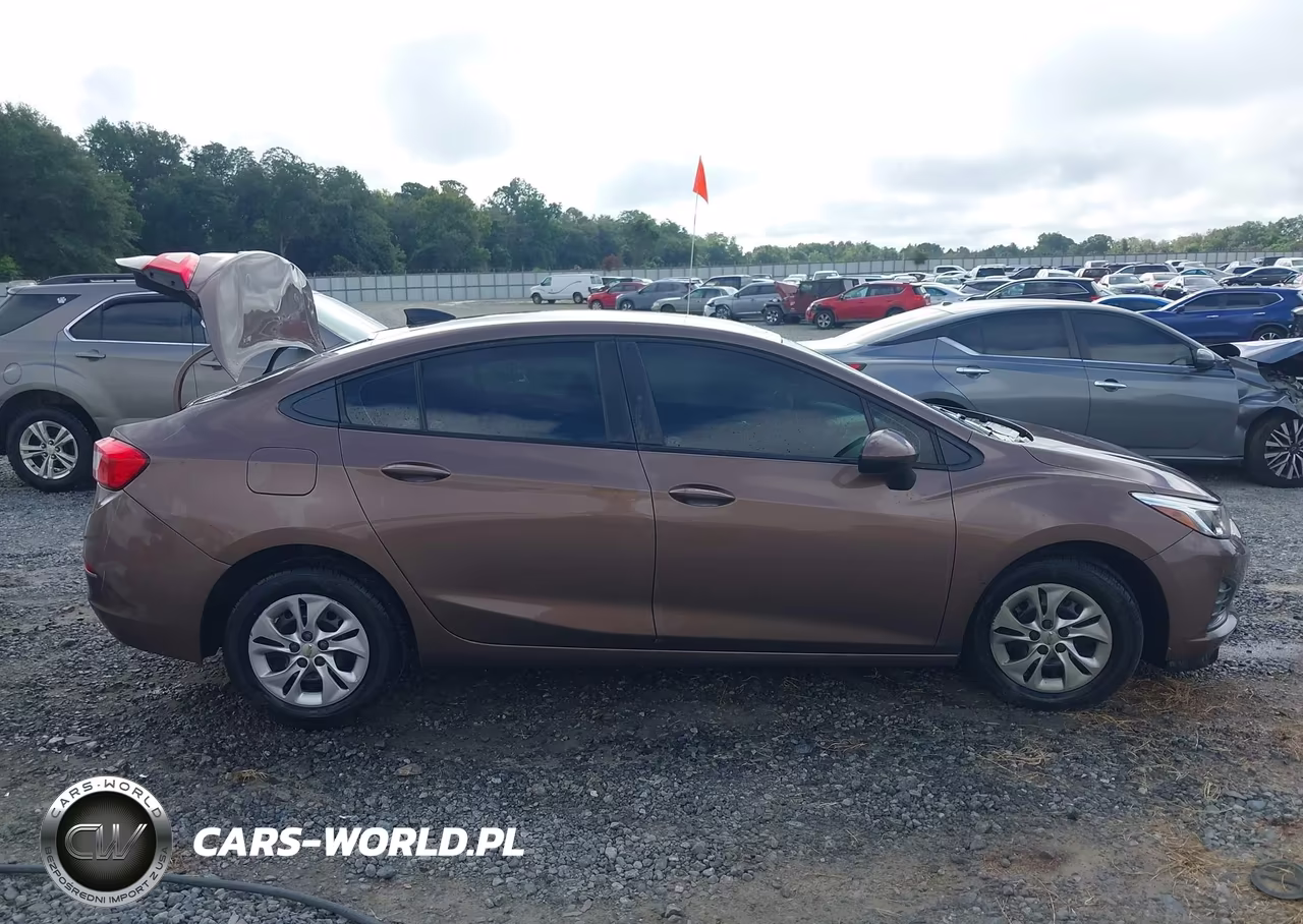 2019 Chevrolet Cruze Ls VIN:1G1BC5SM4K7130850 - 13