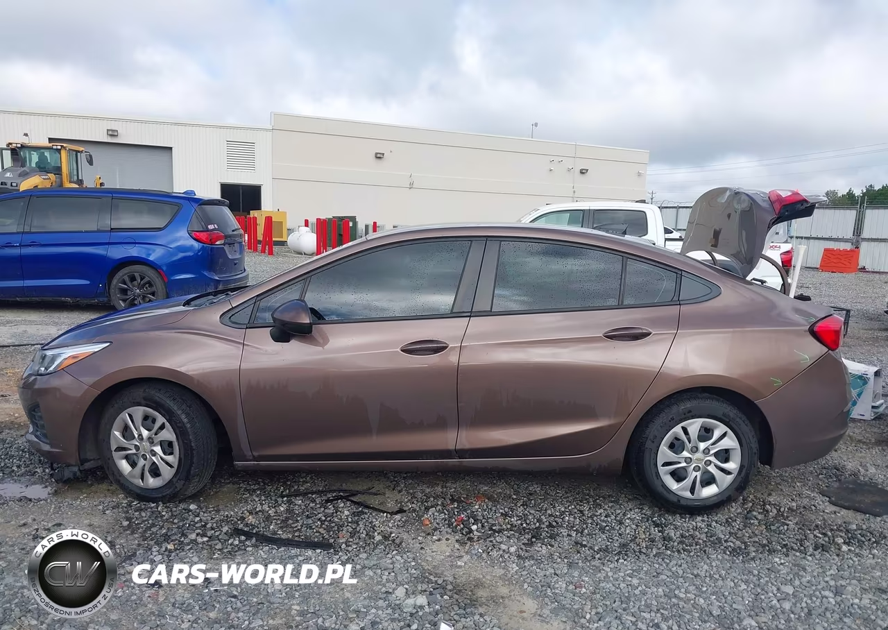 2019 Chevrolet Cruze Ls VIN:1G1BC5SM4K7130850 - 14