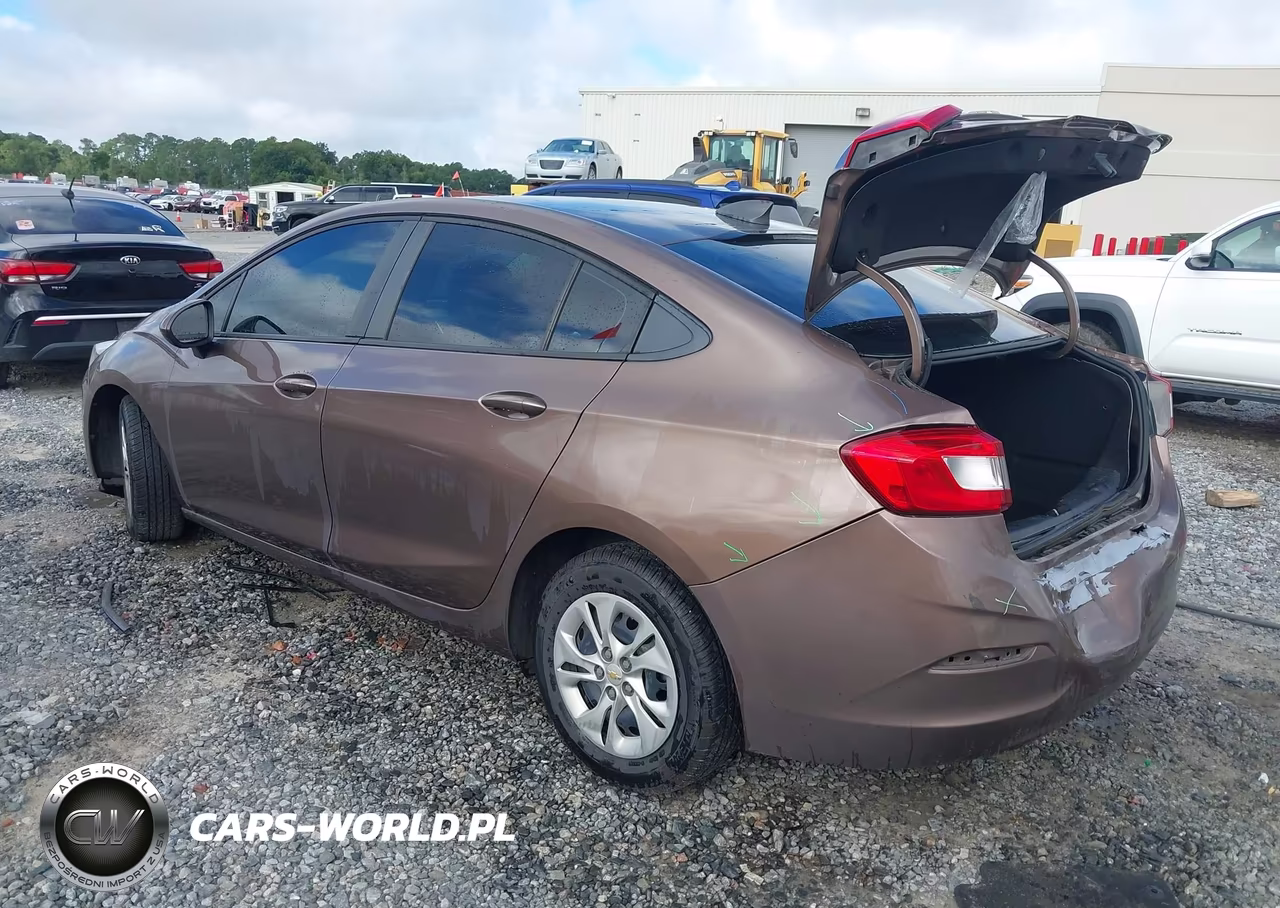 2019 Chevrolet Cruze Ls VIN:1G1BC5SM4K7130850 - 3