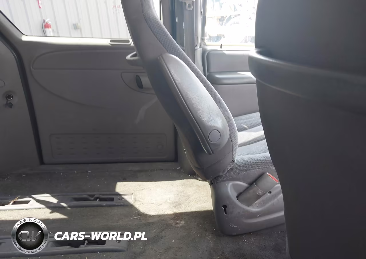 2003 Dodge Grand Caravan Se VIN:1D4GP24343B106893 - 8
