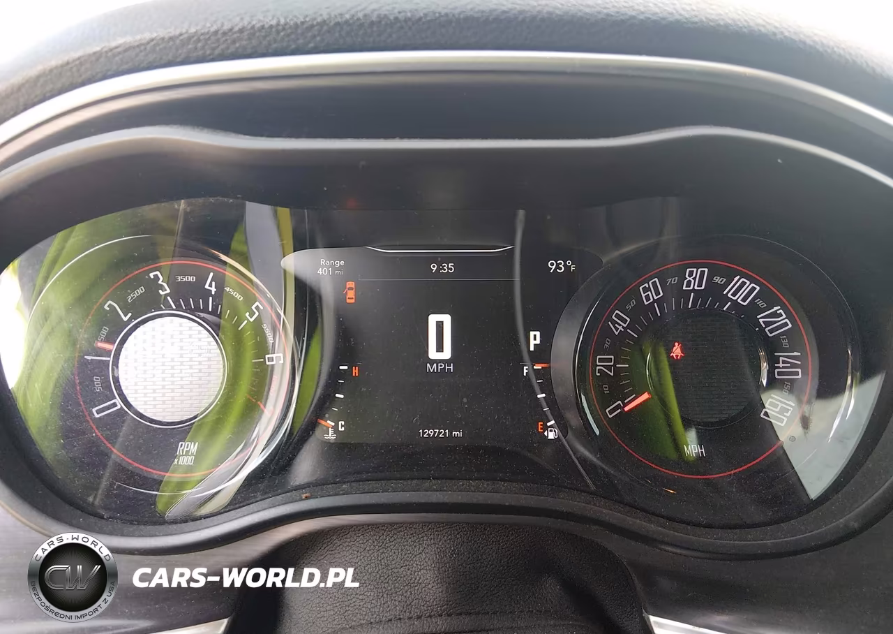 2018 Dodge Challenger Sxt VIN:2C3CDZAG0JH333334 - 15