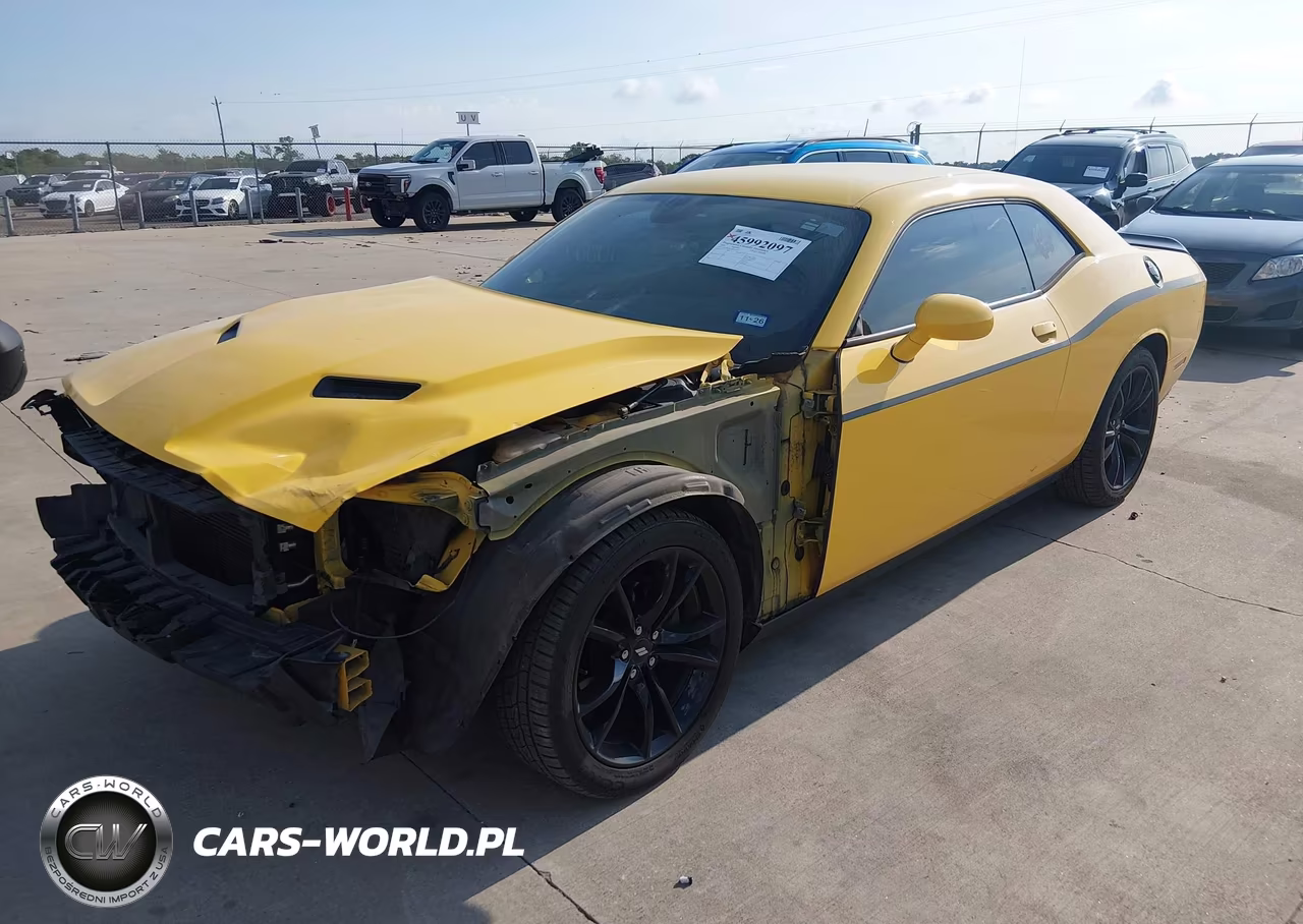 2018 Dodge Challenger Sxt VIN:2C3CDZAG0JH333334 - 2