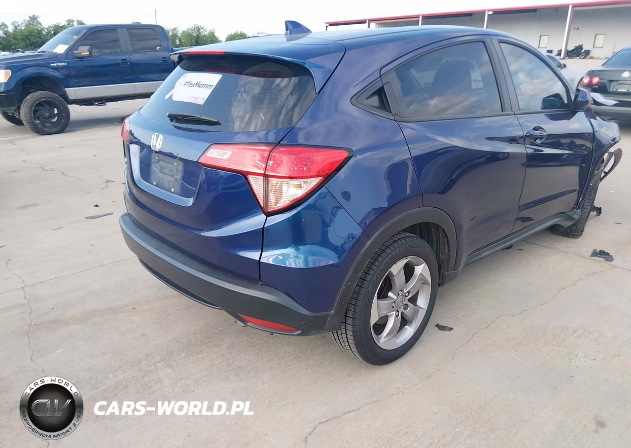2017 Honda Hr-V Lx VIN:3CZRU5H3XHM705513 - 4