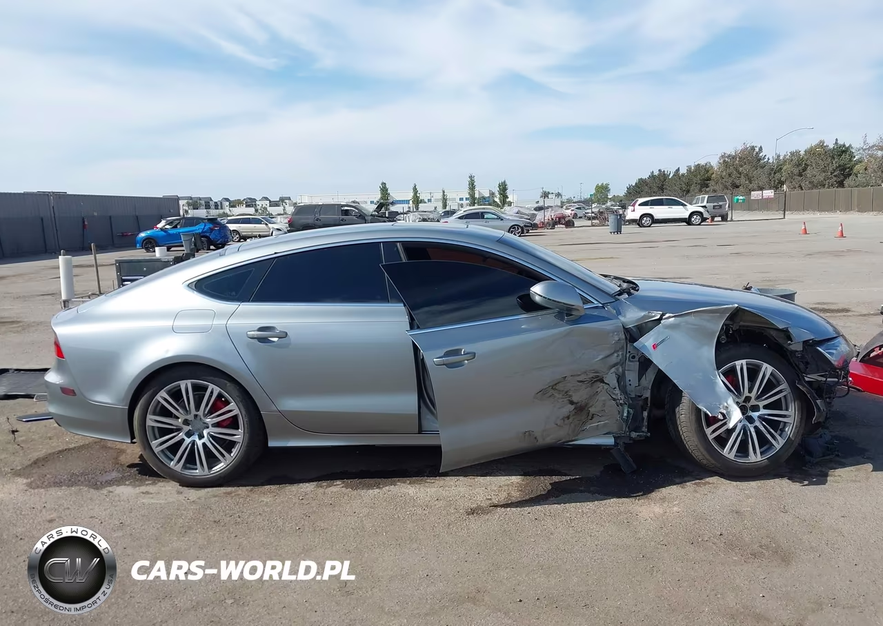 2012 Audi A7 Premium VIN:WAU2GAFC8CN112027 - 13