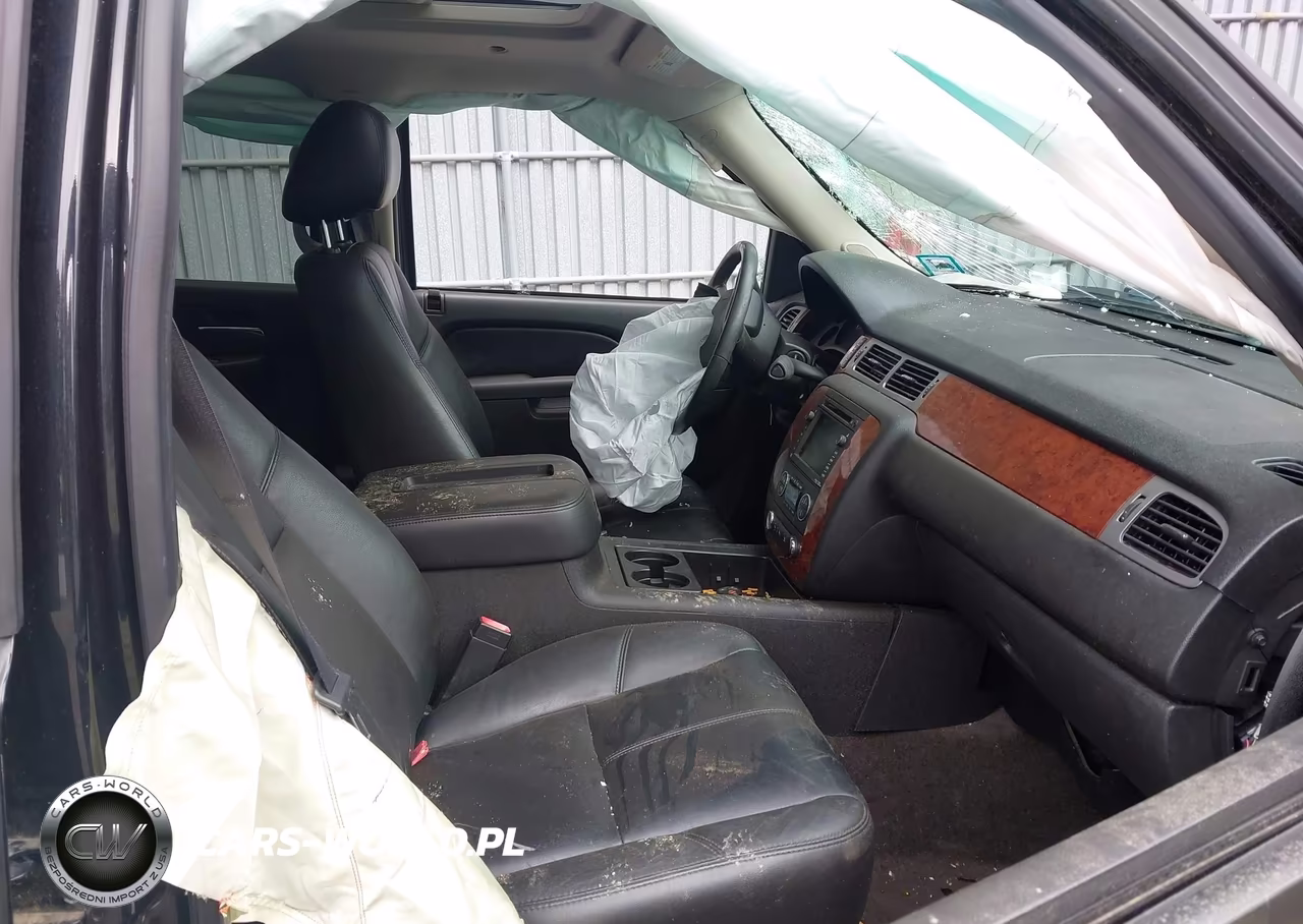 2011 Chevrolet Suburban 1500 Lt1 VIN:1GNSKJE32BR294907 - 5