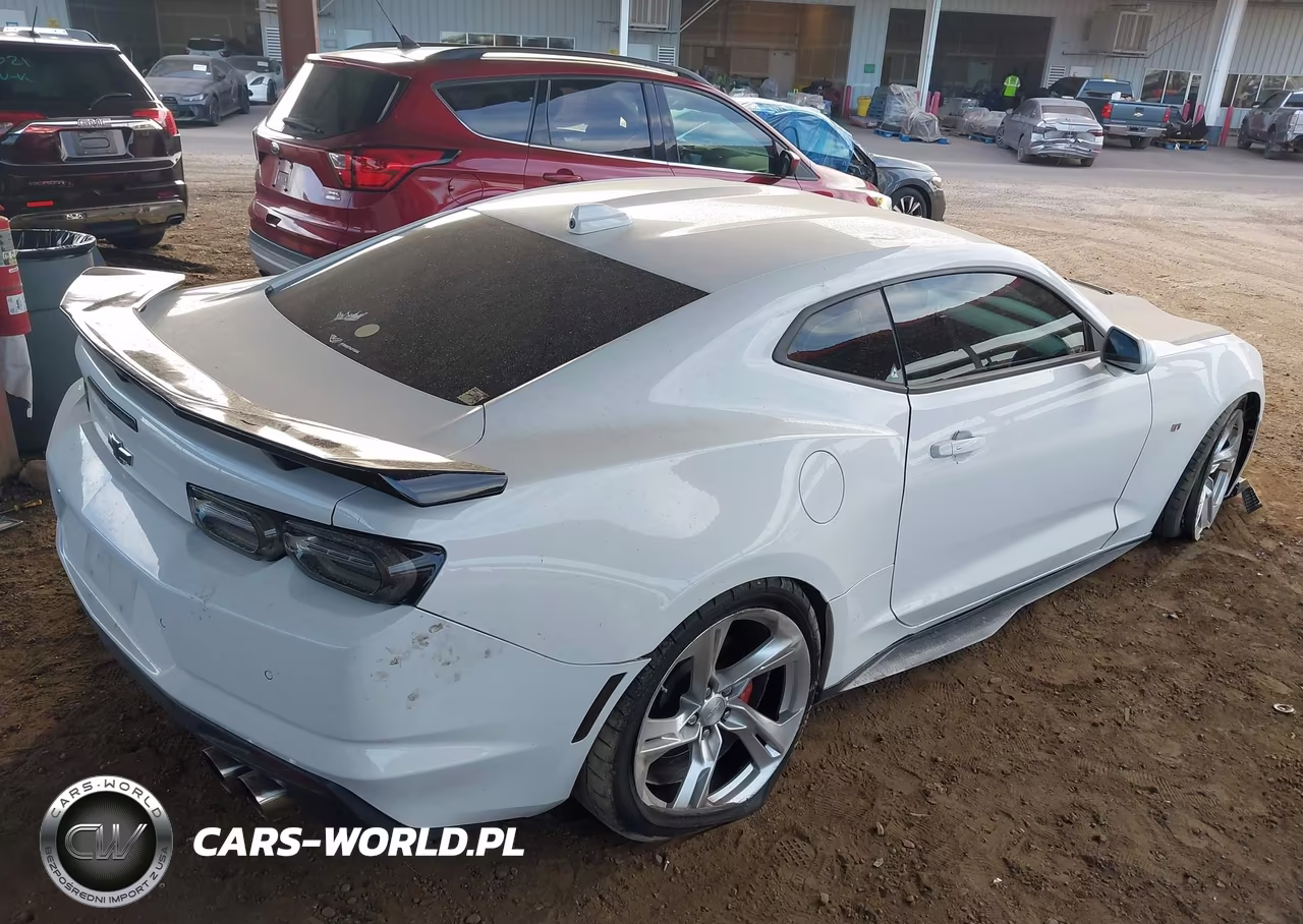 2023 Chevrolet Camaro VIN:1G1FH1R73P0101335 - 4