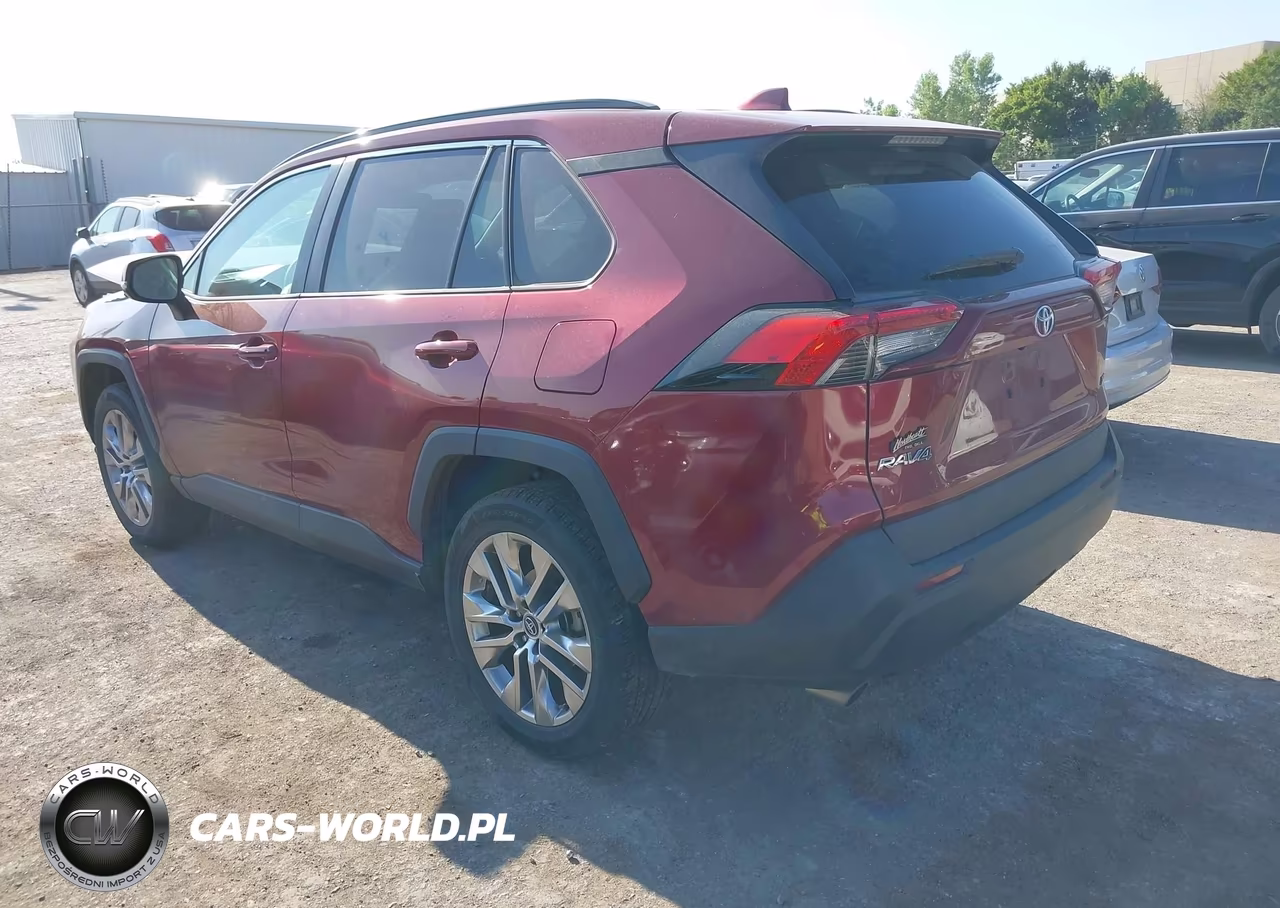 2021 Toyota Rav4 Xle Premium VIN:2T3C1RFV2MW114519 - 3