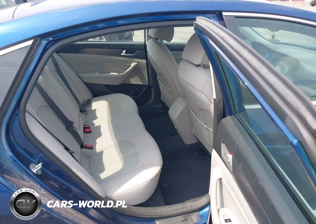 2016 Hyundai Sonata Sport VIN:5NPE34AF8GH300163 - 8