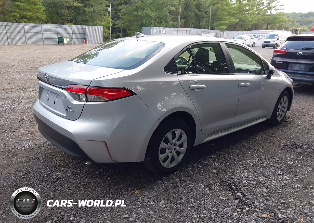 2026 Toyota Corolla Hybrid Hybrid Le VIN:JTDBCMFE3T3128228 - 4