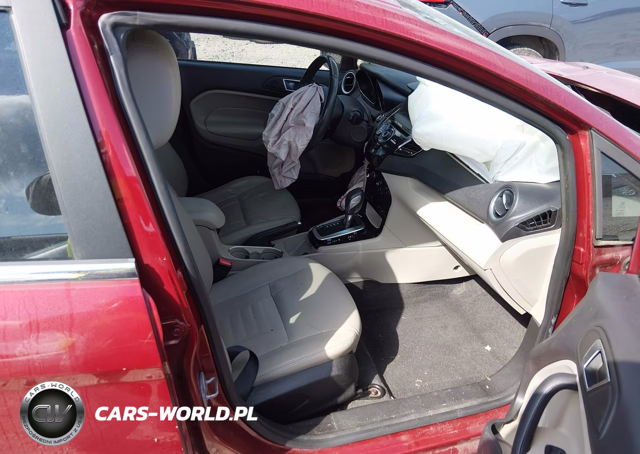 2014 Ford Fiesta Titanium VIN:3FADP4FJ4EM139787 - 5