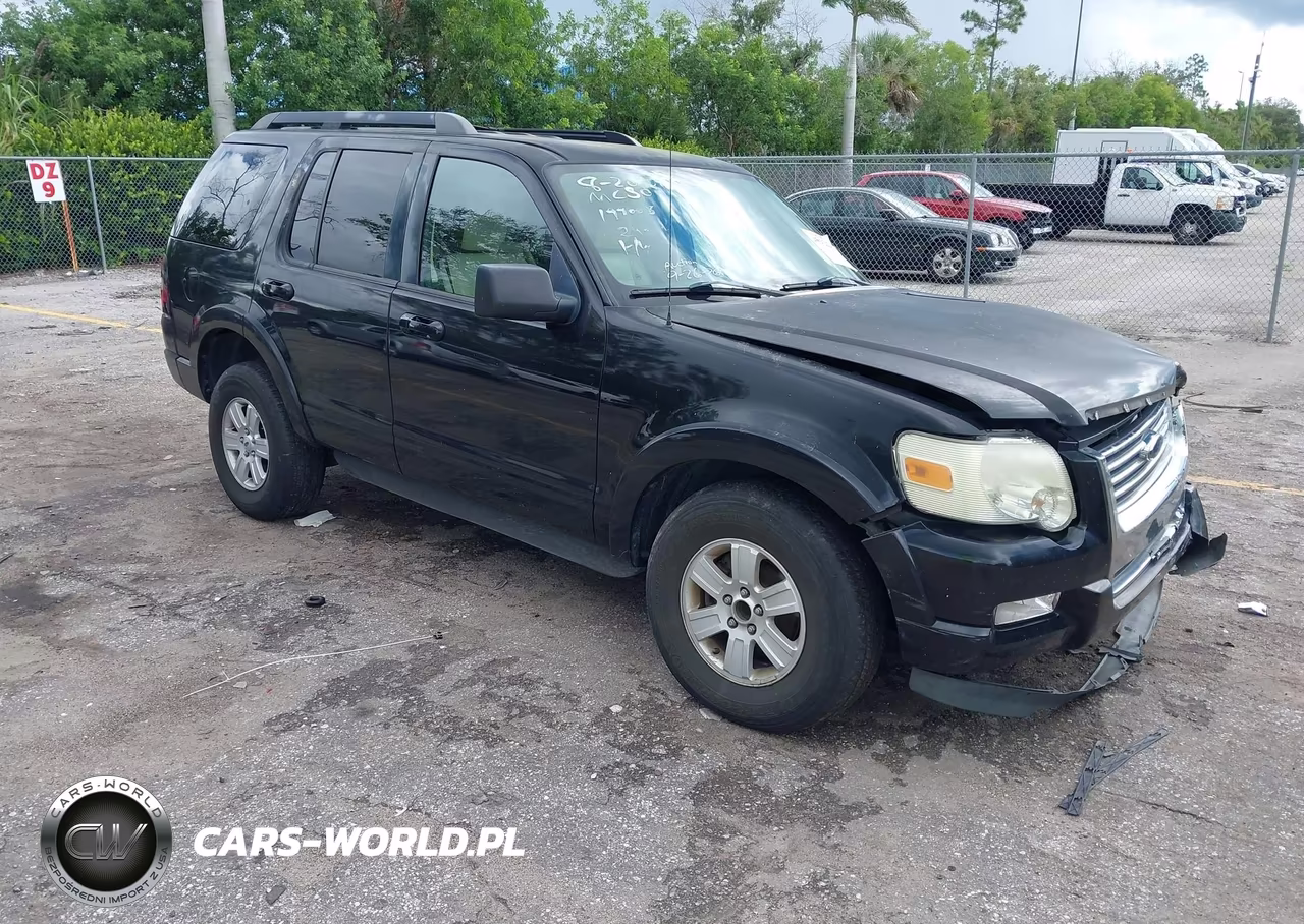 2010 Ford Explorer Xlt