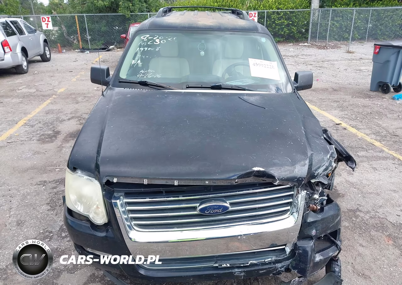2010 Ford Explorer Xlt VIN:1FMEU6DE8AUA24040 - 12
