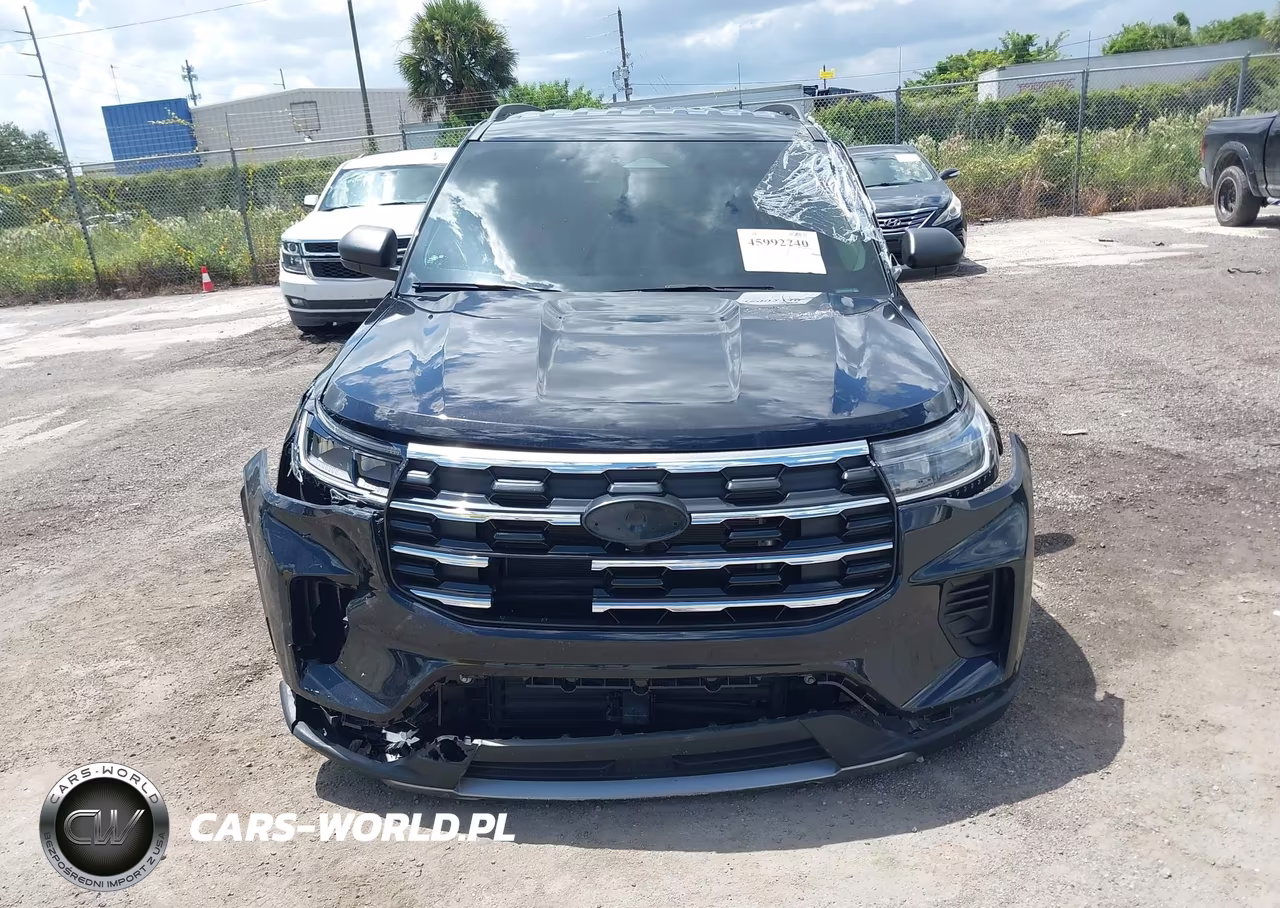 2025 Ford Explorer Active VIN:1FMUK8DHXSGC10783 - 12