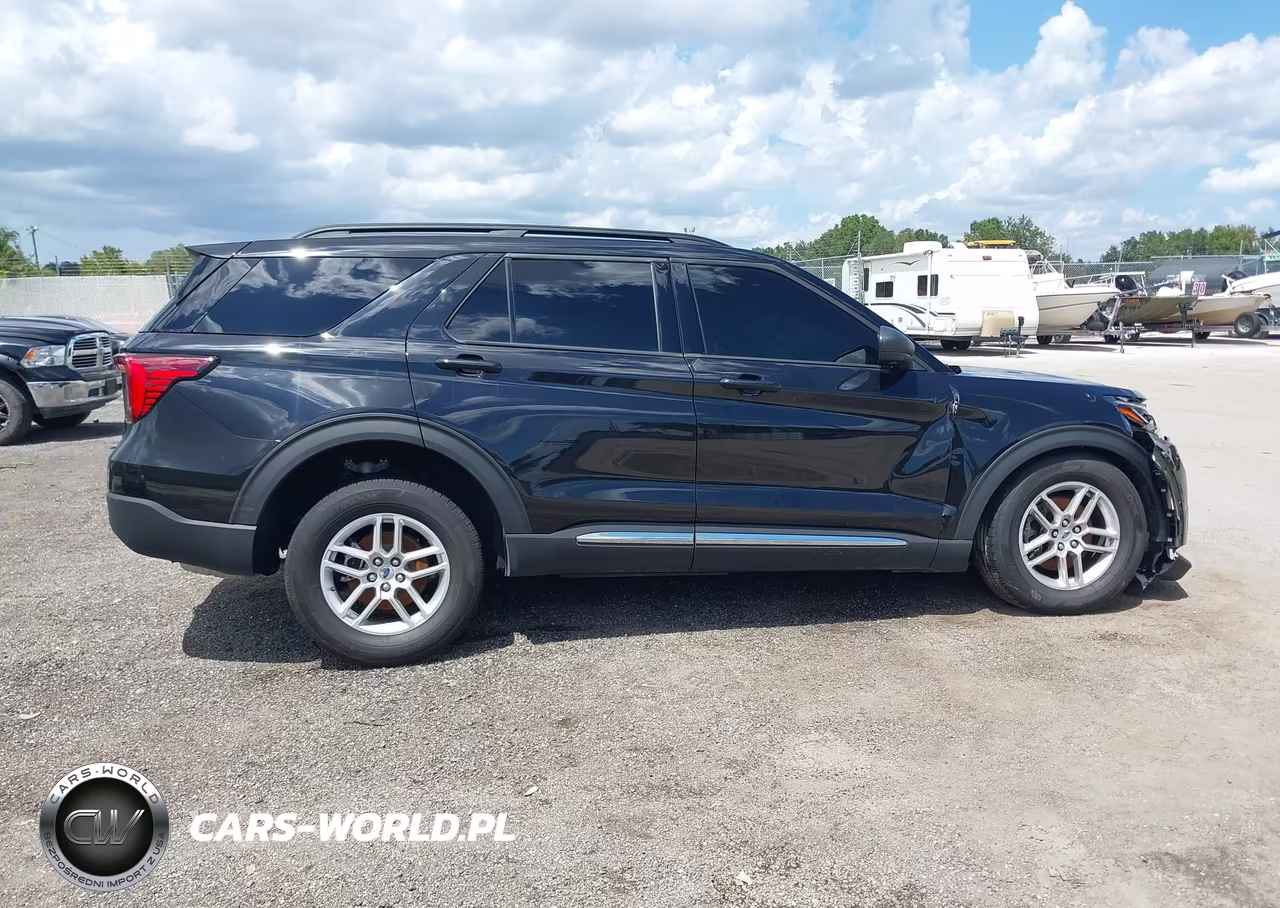 2025 Ford Explorer Active VIN:1FMUK8DHXSGC10783 - 13