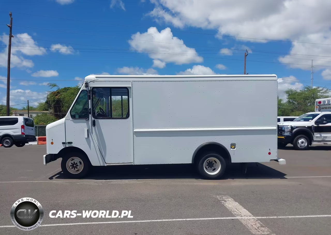 2018 Ford E-350 Stripped VIN:1FC3E3K61JDC35017 - 16