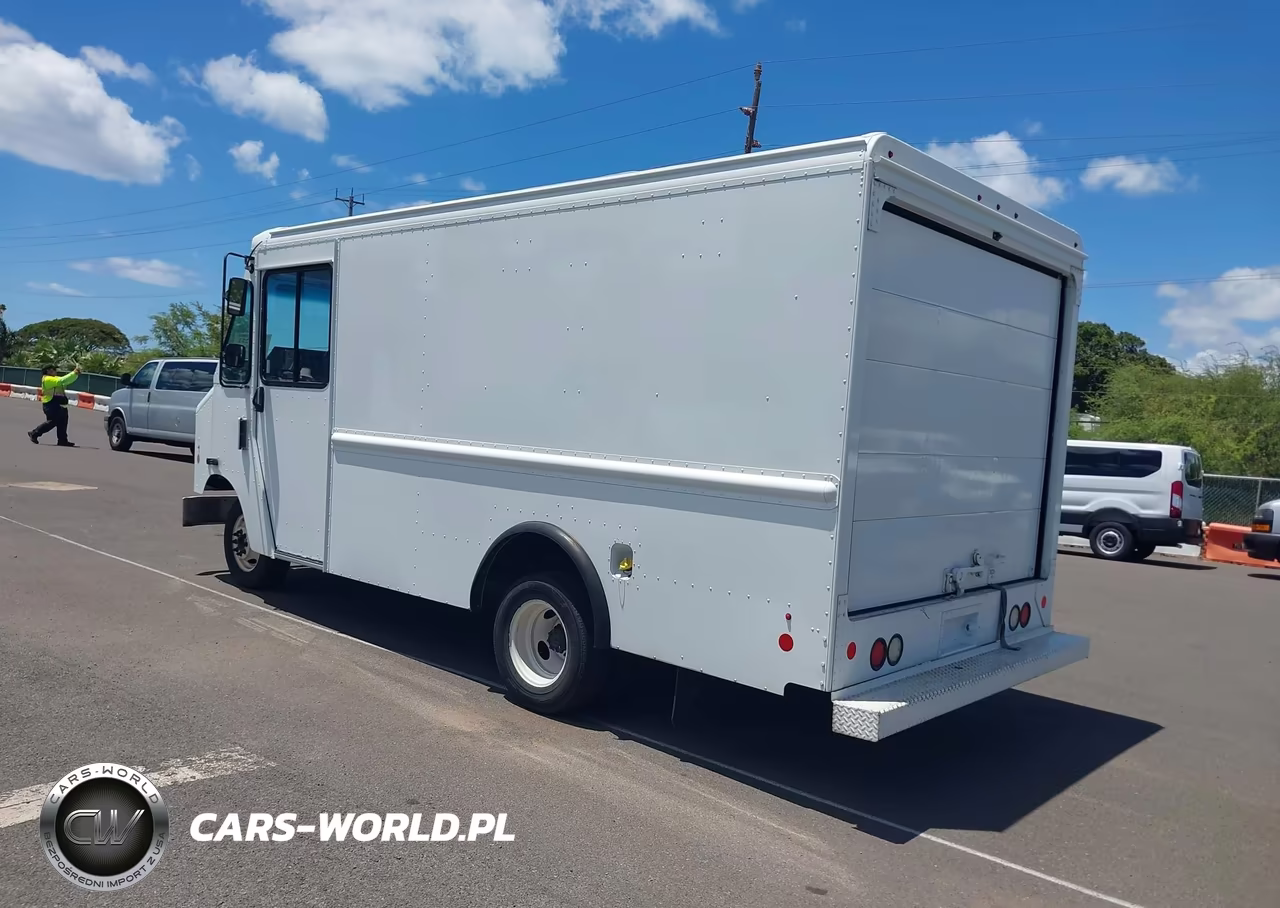 2018 Ford E-350 Stripped VIN:1FC3E3K61JDC35017 - 3