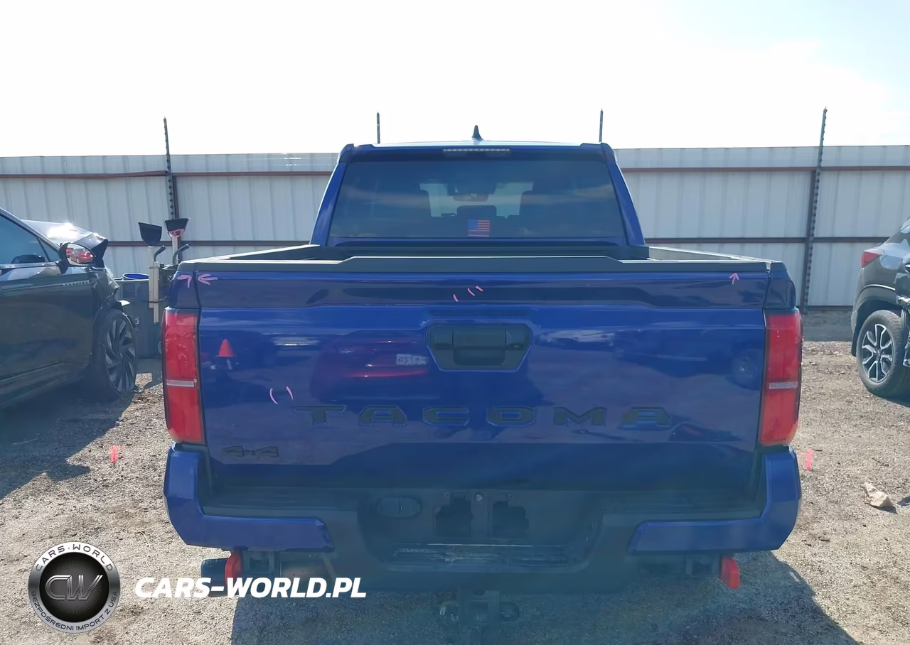 2024 Toyota Tacoma Trd Off Road VIN:3TMLB5JN9RM077538 - 17
