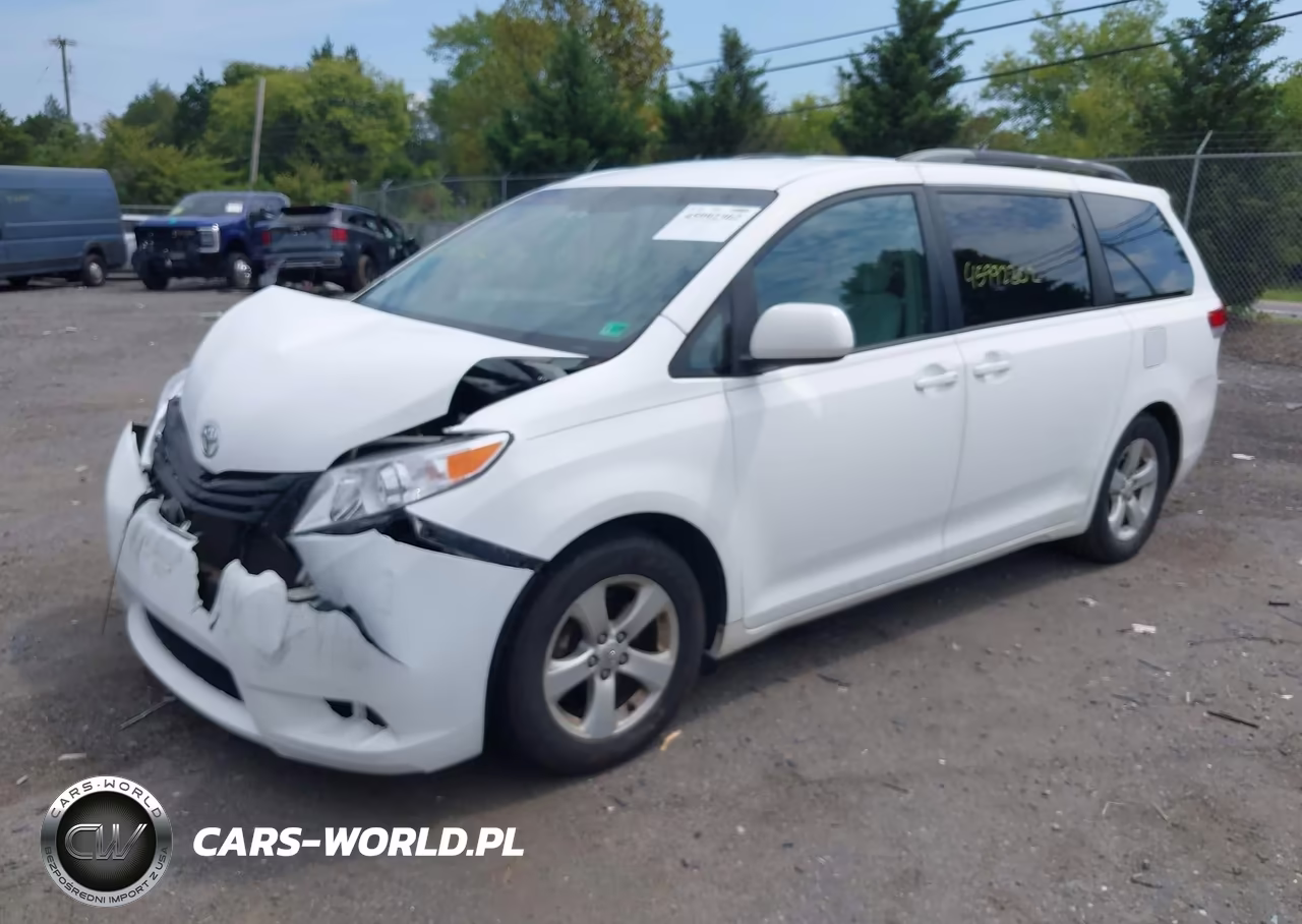 2011 Toyota Sienna Le V6 VIN:5TDKK3DC5BS142417 - 2