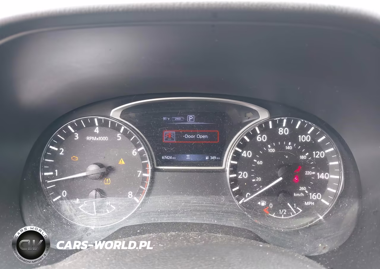 2019 Nissan Pathfinder S VIN:5N1DR2MM7KC629915 - 7