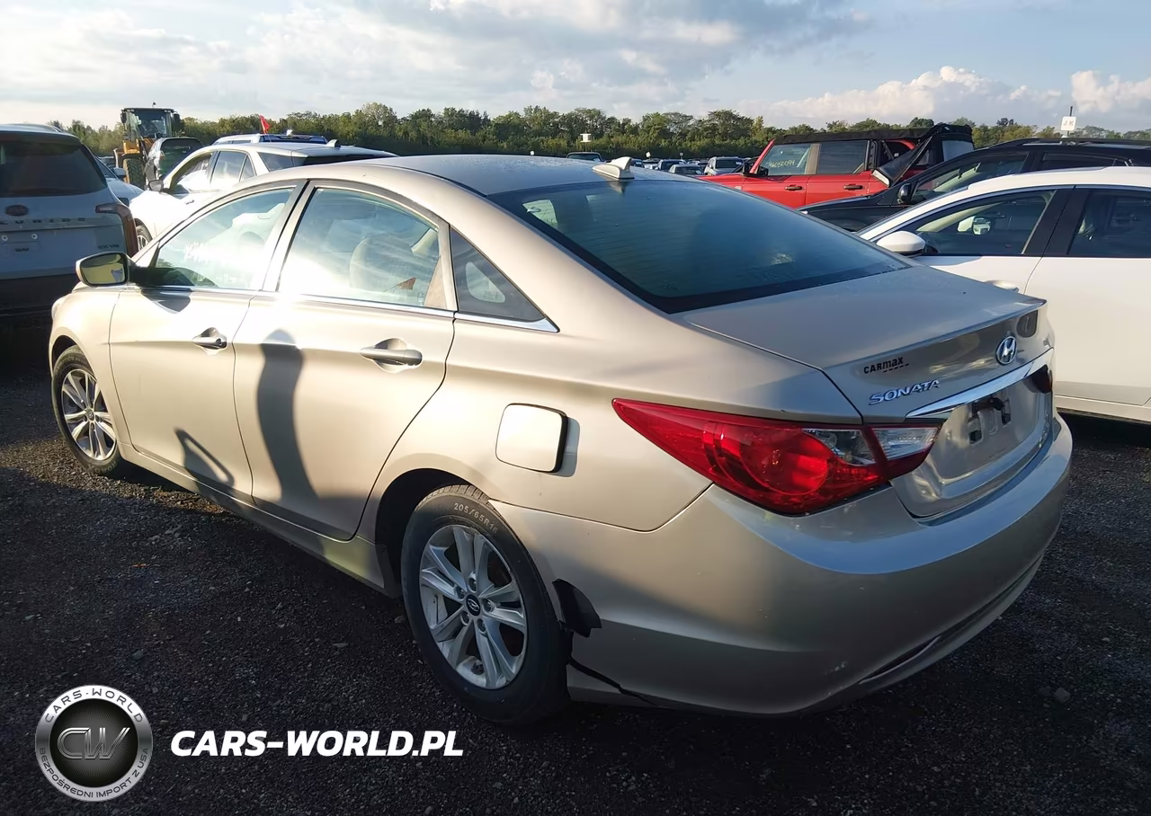 2012 Hyundai Sonata Gls VIN:5NPEB4AC9CH328508 - 3