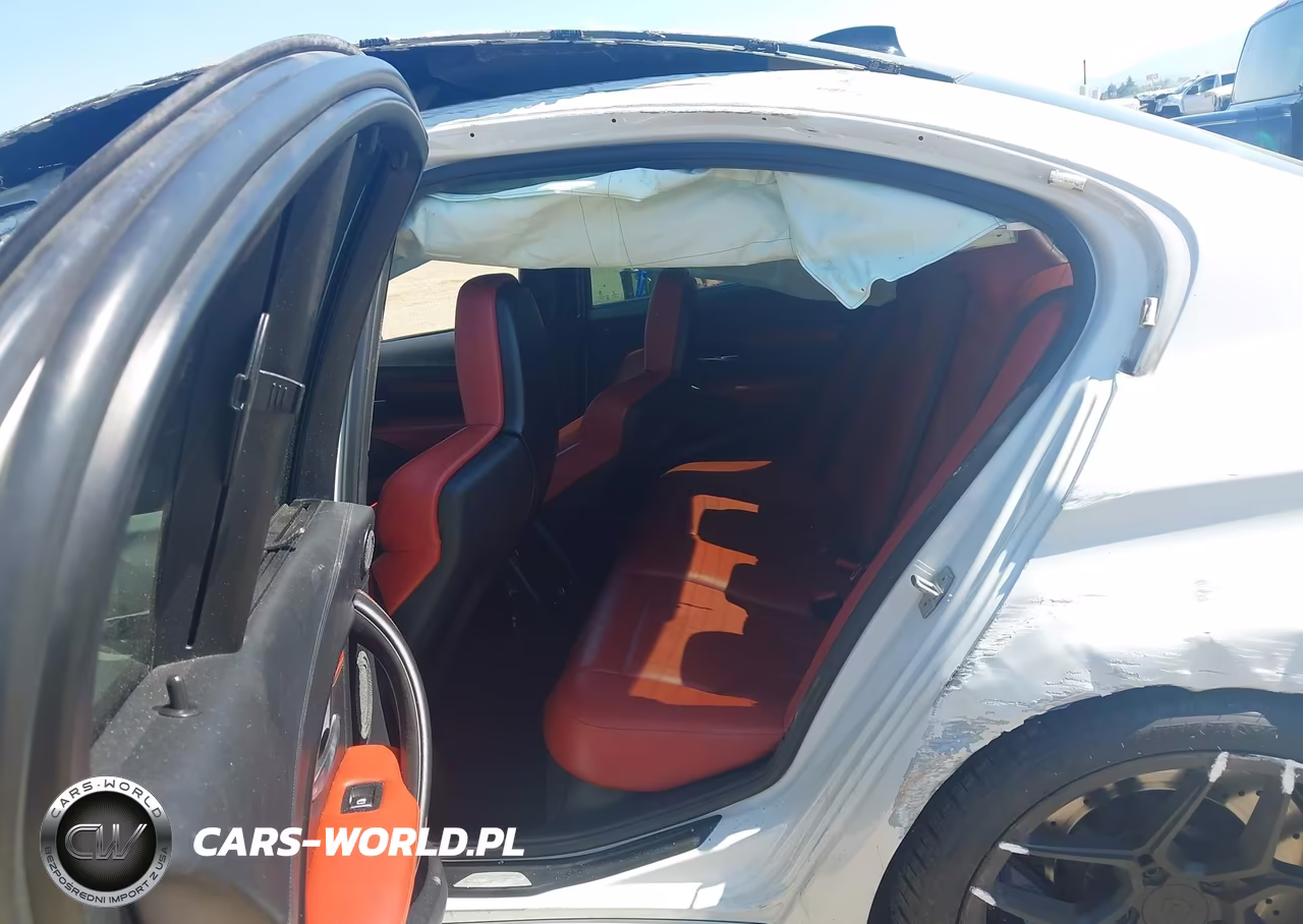 2016 BMW M3 VIN:WBS8M9C59G5D31249 - 8