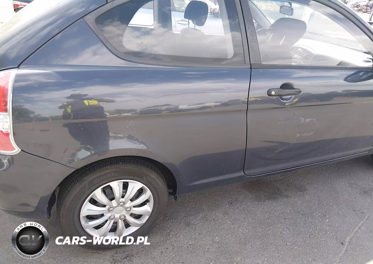 2007 Hyundai Accent Gs VIN:KMHCM36C67U044524 - 15