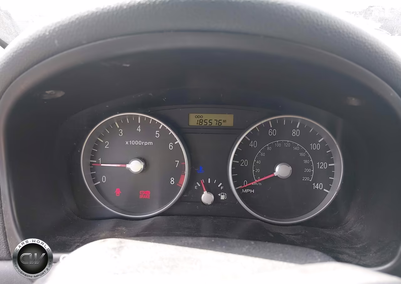 2007 Hyundai Accent Gs VIN:KMHCM36C67U044524 - 7