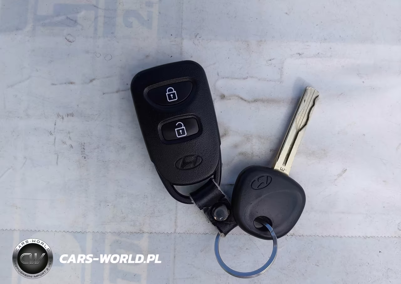 2012 Hyundai Tucson Gls VIN:KM8JUCACXCU510853 - 11
