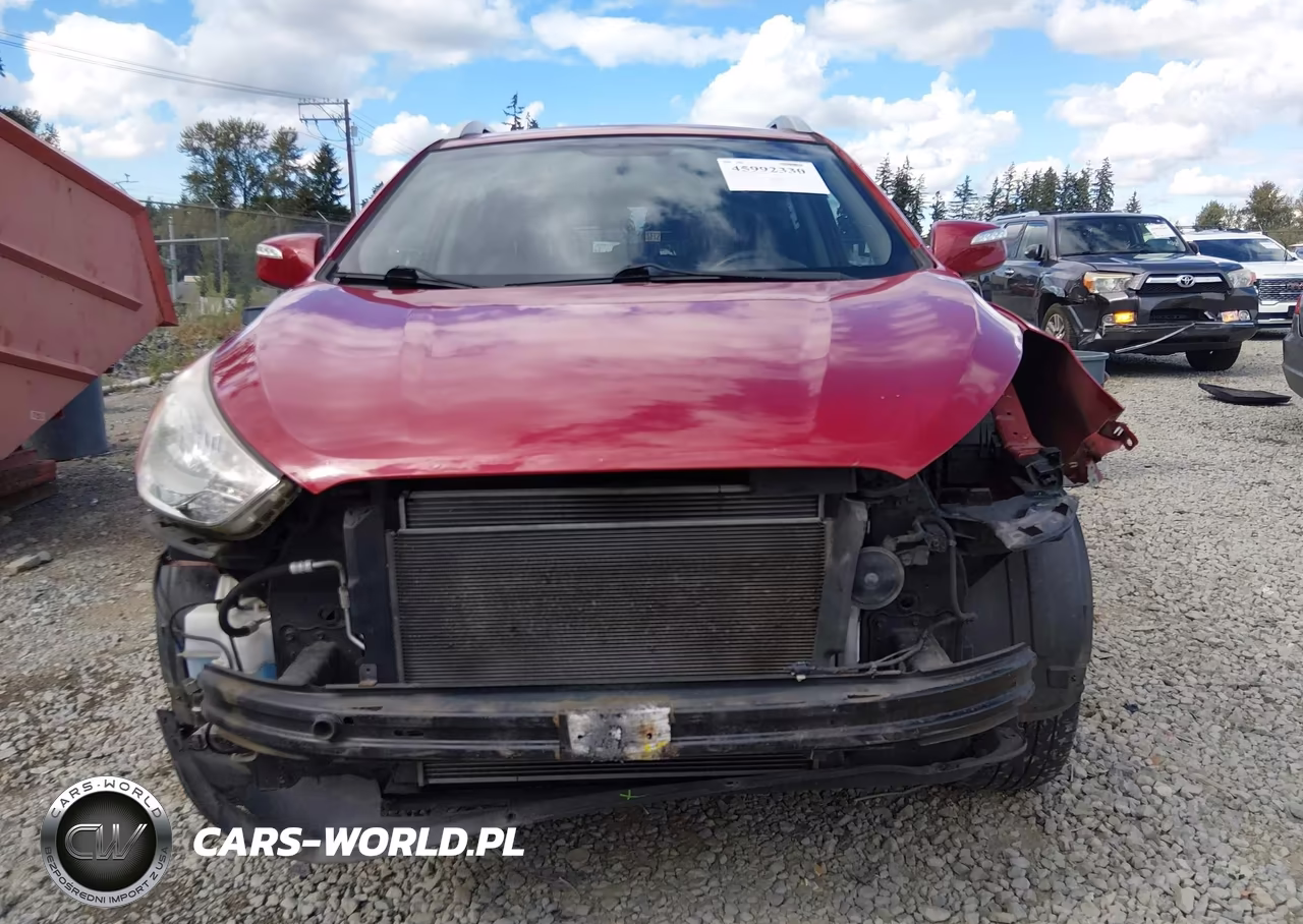 2012 Hyundai Tucson Gls VIN:KM8JUCACXCU510853 - 13