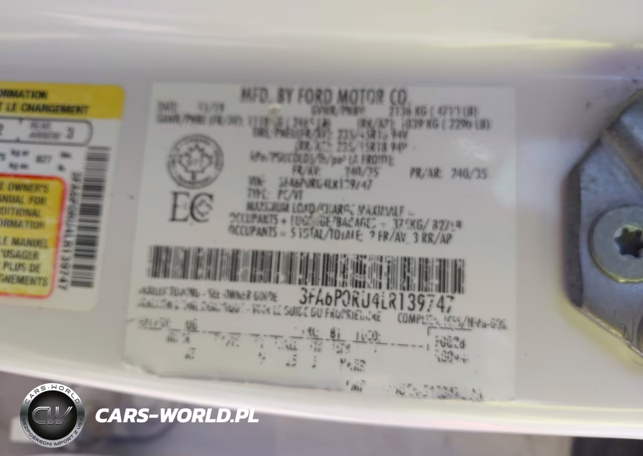 2020 Ford Fusion Hybrid Titanium VIN:3FA6P0RU4LR139747 - 9