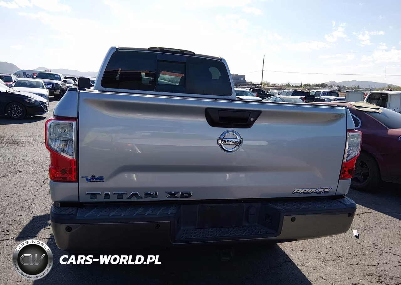 2016 Nissan Titan Xd Pro-4X Diesel VIN:1N6BA1F40GN508114 - 16