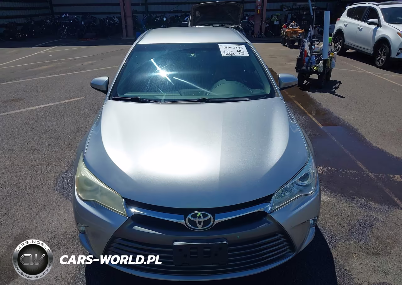2015 Toyota Camry Le VIN:4T1BF1FK5FU879319 - 12