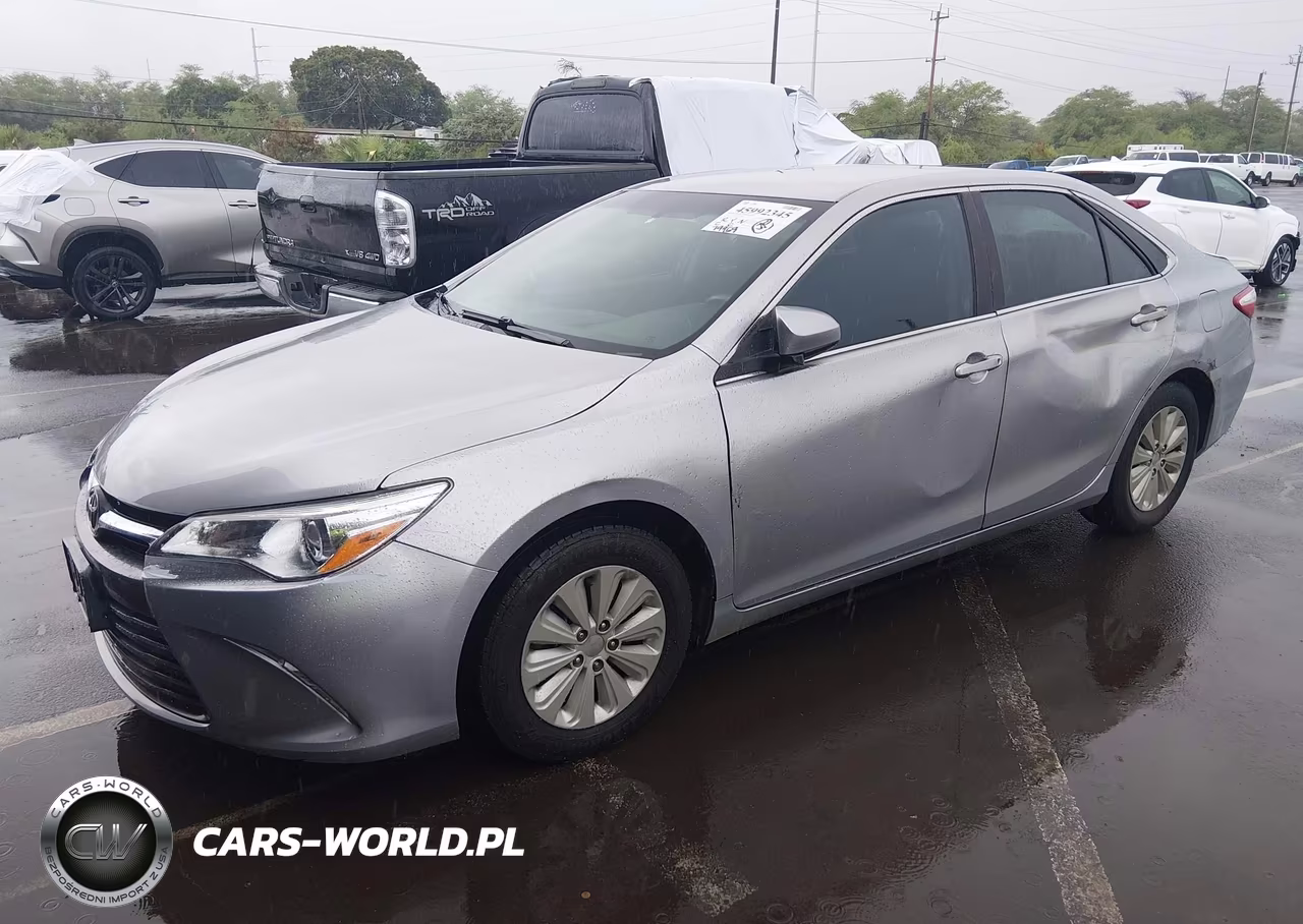2015 Toyota Camry Le VIN:4T1BF1FK5FU879319 - 2