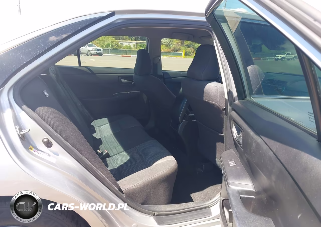 2015 Toyota Camry Le VIN:4T1BF1FK5FU879319 - 8