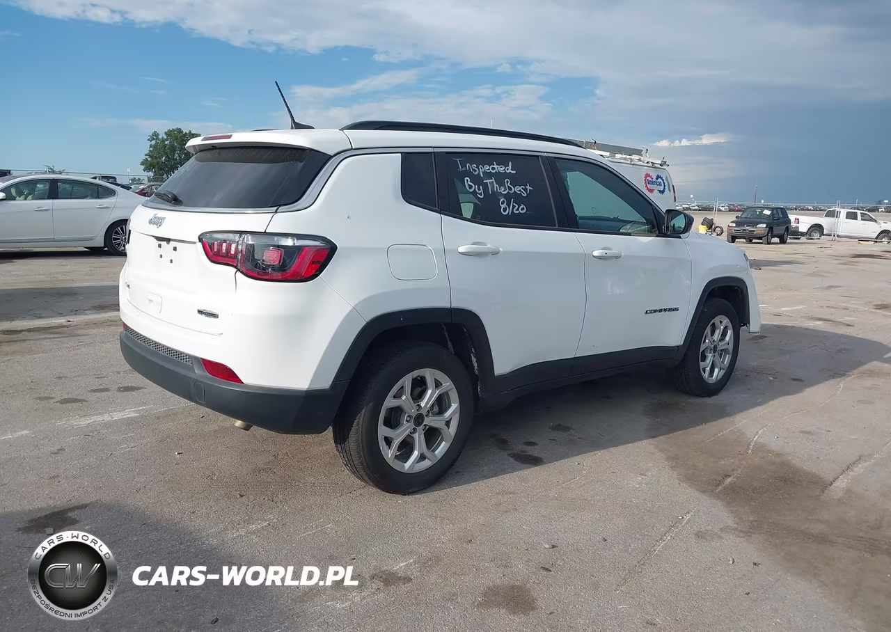 2025 Jeep Compass Latitude 4X4 VIN:3C4NJDBN9ST546790 - 4