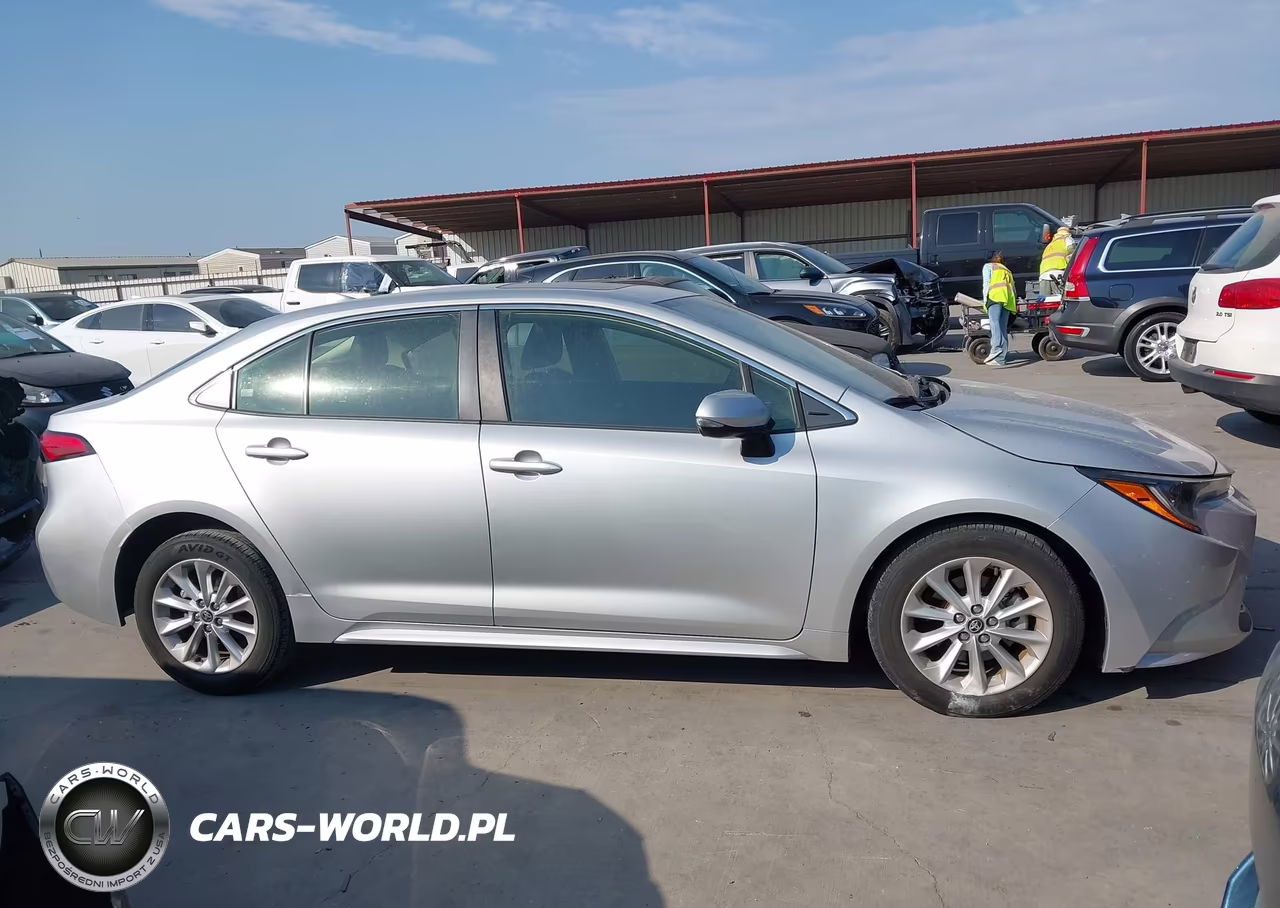 2021 Toyota Corolla Xle VIN:JTDFPMAE7MJ143244 - 13