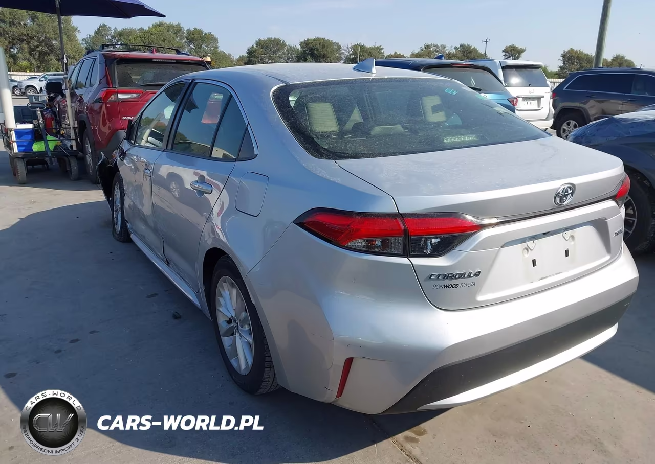 2021 Toyota Corolla Xle VIN:JTDFPMAE7MJ143244 - 3
