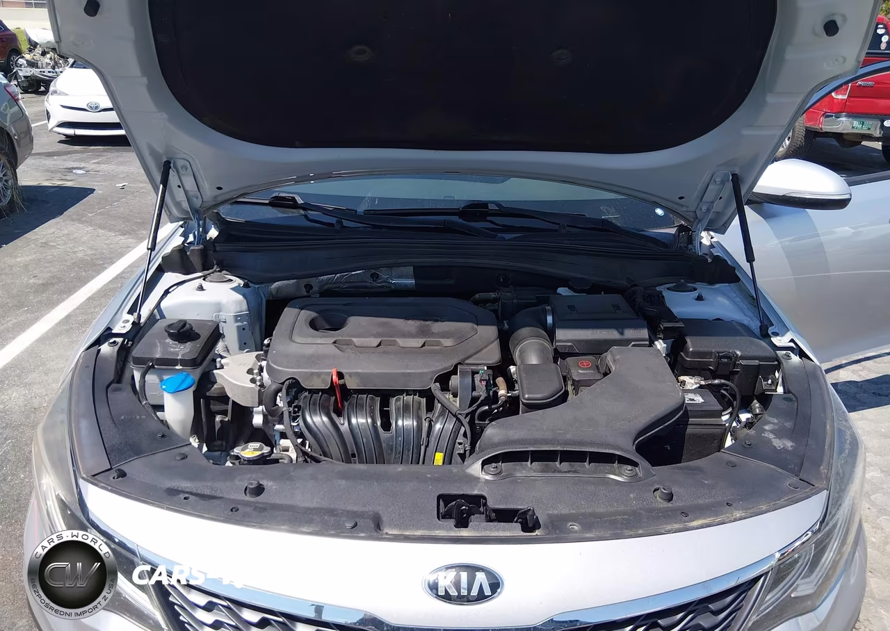2019 Kia Optima Lx VIN:5XXGT4L33KG300331 - 10