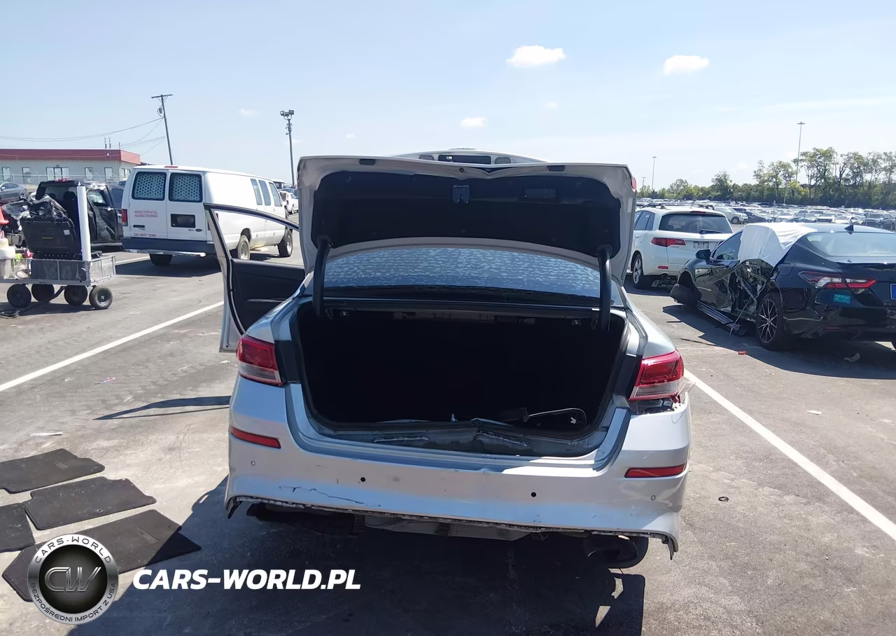 2019 Kia Optima Lx VIN:5XXGT4L33KG300331 - 6