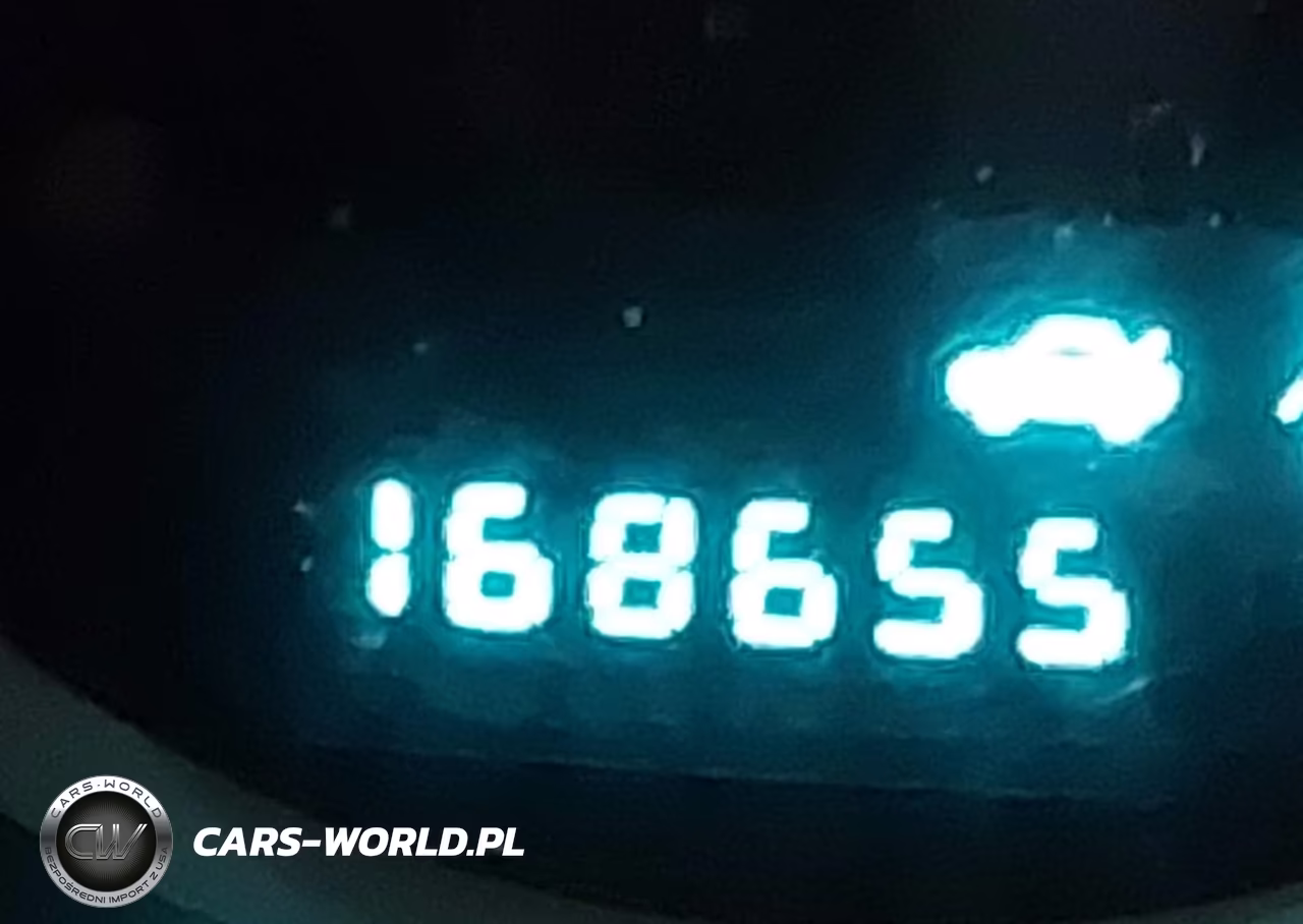 2008 Dodge Charger VIN:2B3KA43G48H320260 - 16